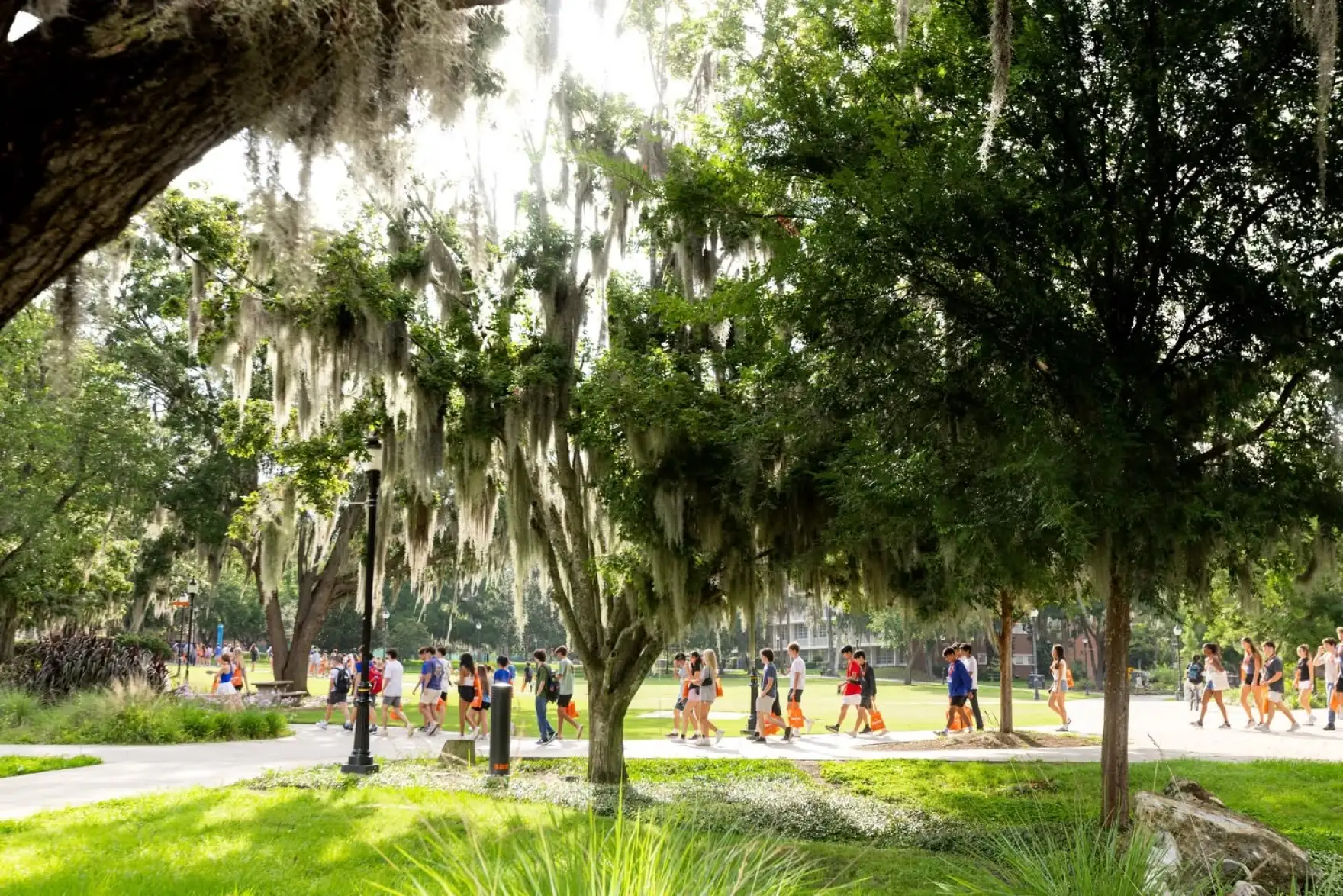 Inclement weather during college tours can impact applicants, study finds