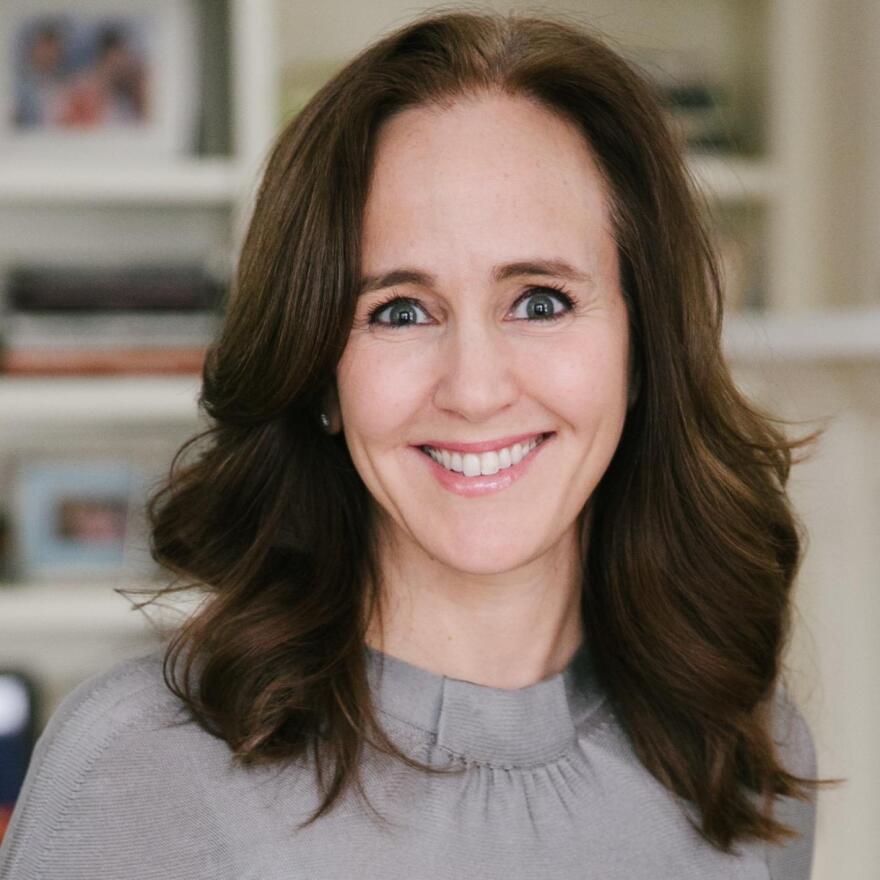 Author Dana Suskind