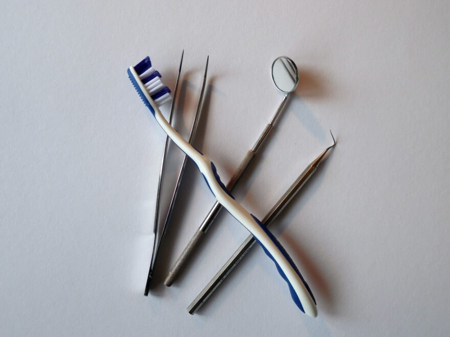 Only a fraction of working-age adults go to dentist each year, according to the American Dental Association. The industry is looking for ways to turn that around. (succo/Pixabay)