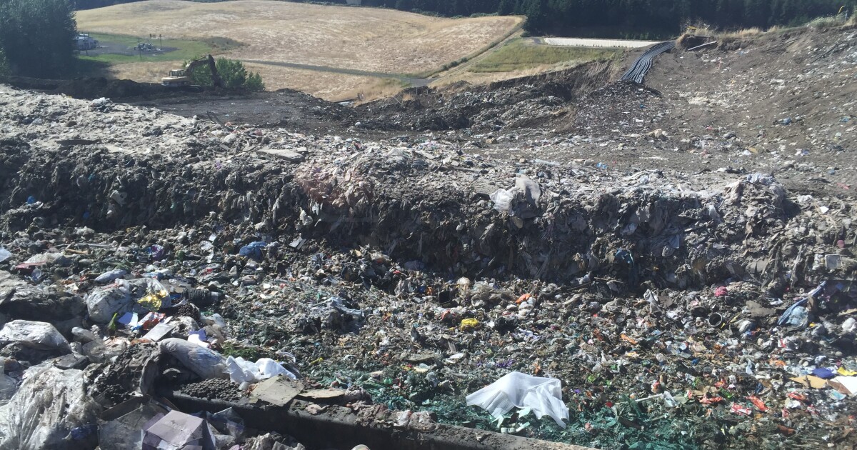 Benton Planning Commission considers proposed landfill expansion