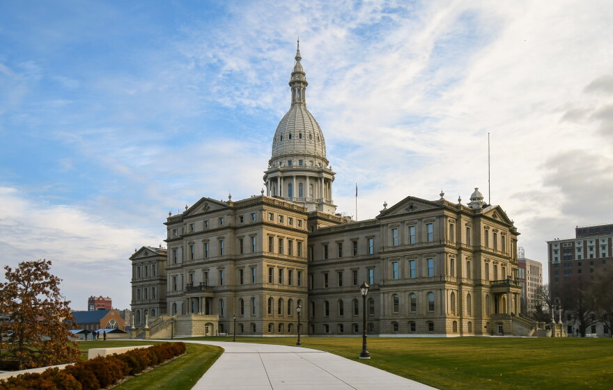 Michigan Capital Complex Bills would bar state from requiring legislators to sign NDAs