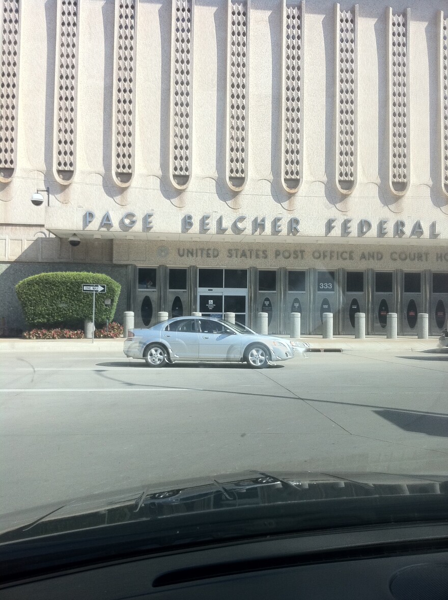The entrance to the federal court house in downtown Tulsa.