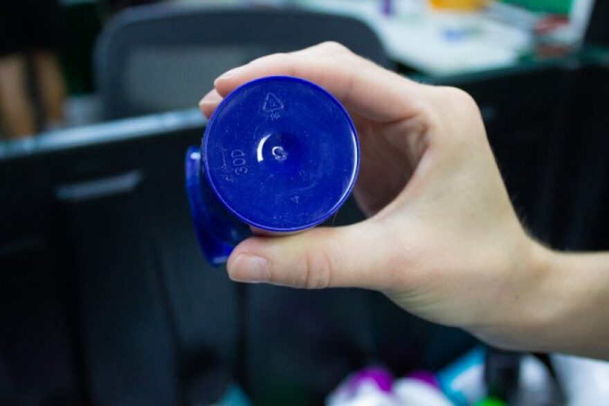 plasticcontainers04.jpg