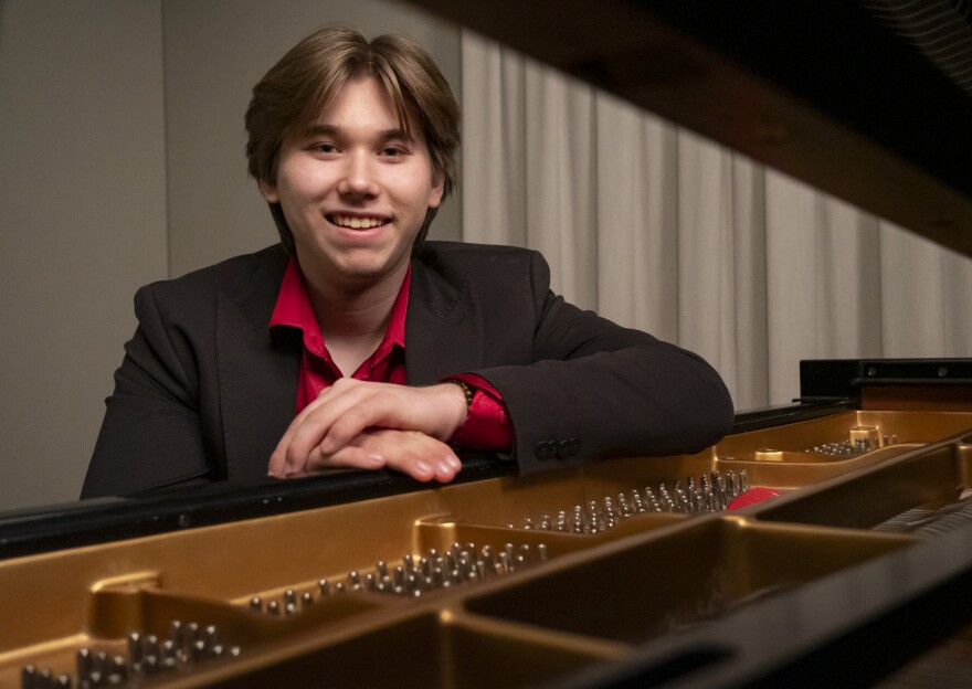 Pianist Collin Parker-Szekely