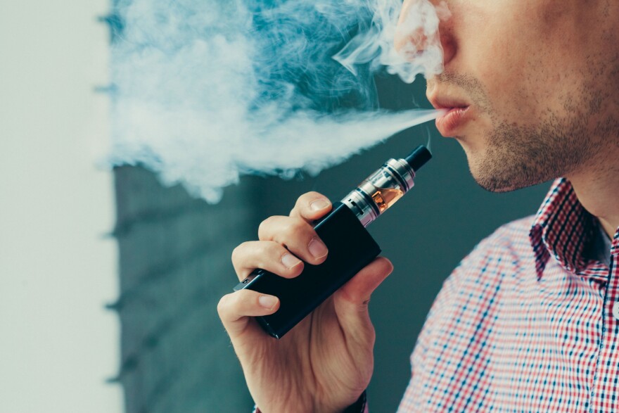 American Cancer Society urges Michigan to regulate e-cigarettes, vaping like tobacco American Cancer Society urges Michigan to regulate e-cigarettes, vaping like tobacco