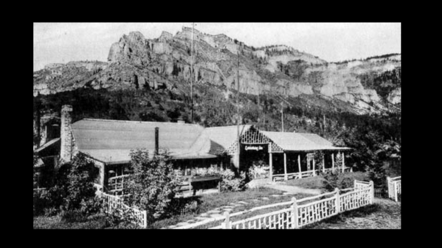 Latchstring Inn Postcard
