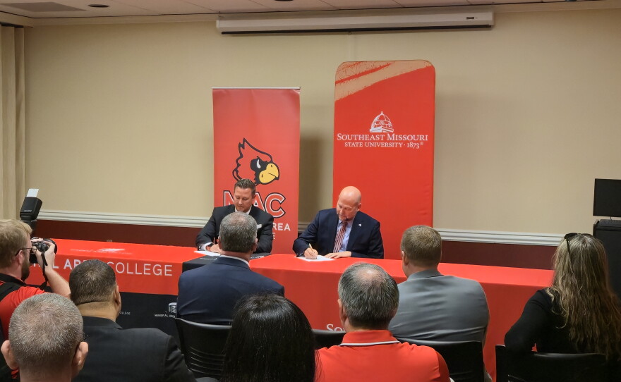 Mineral Area College and Southeast Missouri State University sign a Partnership Agreement giving students more access to educational and support services.