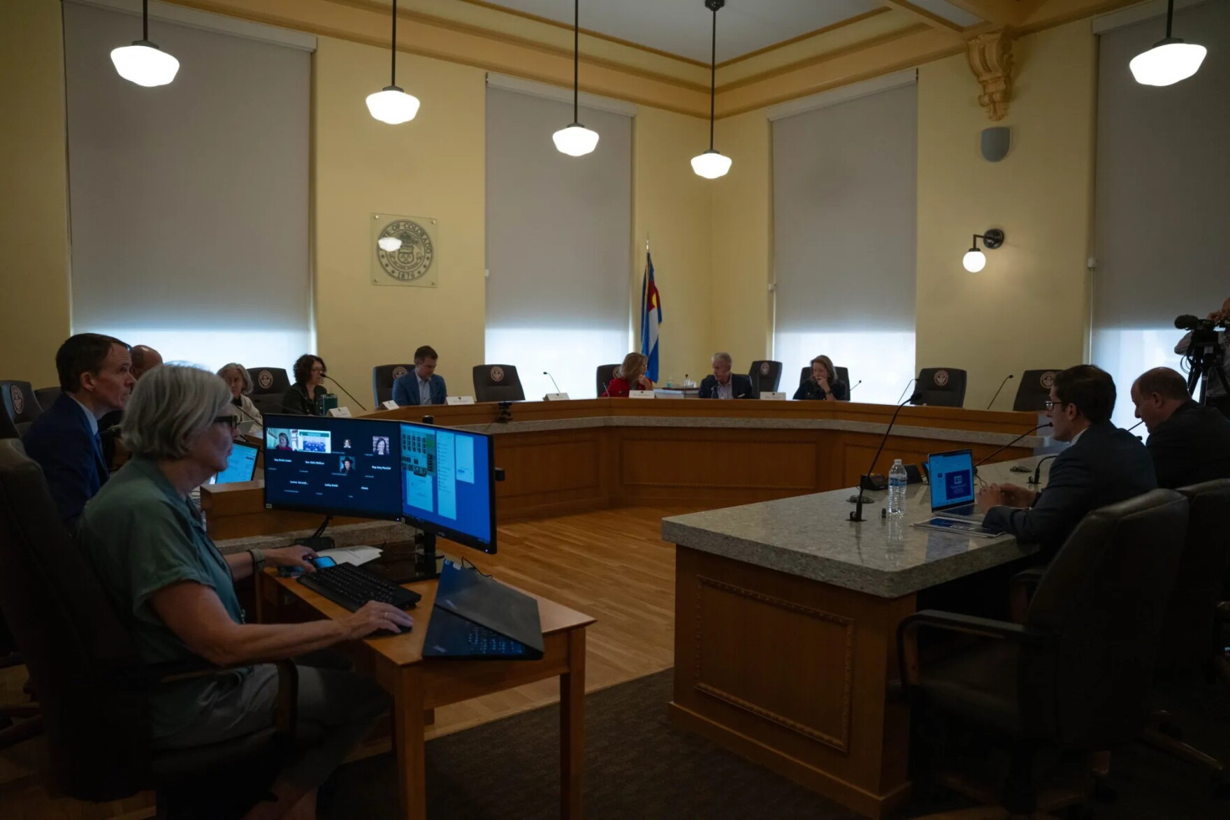 Colorado lawmakers return to Capitol facing $850 million mountain of ...