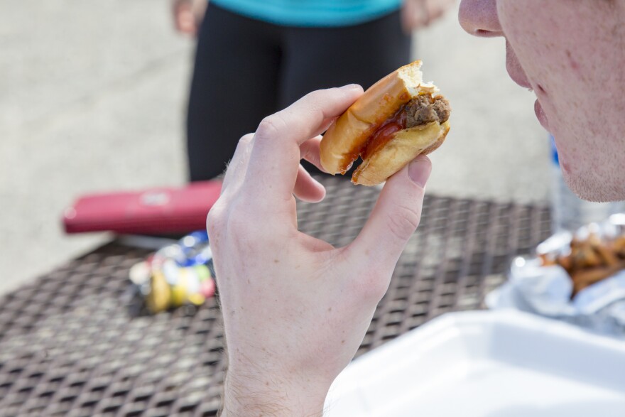 food_truck_friday_fix-008_0.jpg