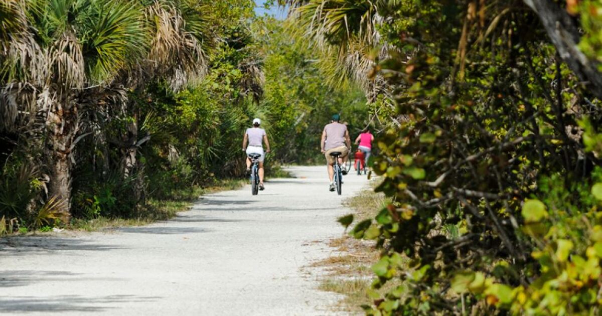 Collier Commissioner commits to contract to help pay for Bonita-to-Estero rail trail