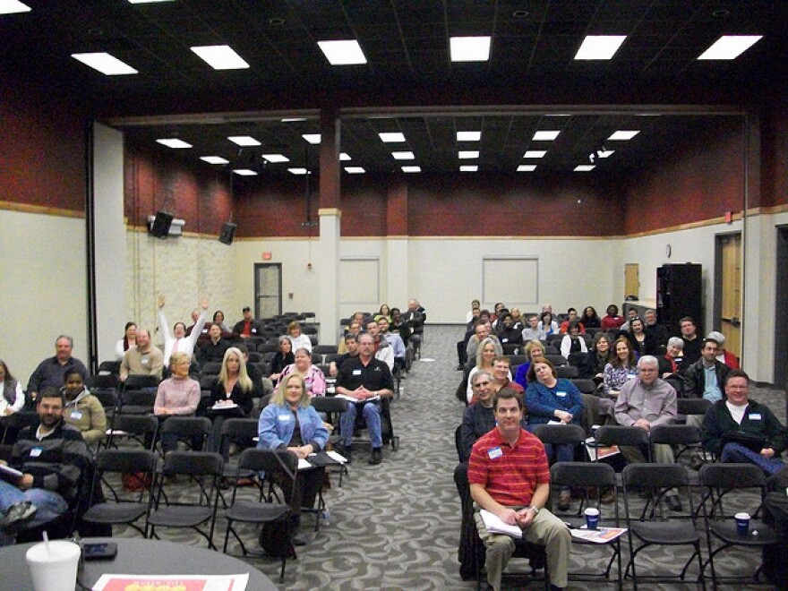 The Michigan Office of the Auditor General reports says mistakes and fraud at the unemployment office cost the state $260 million.