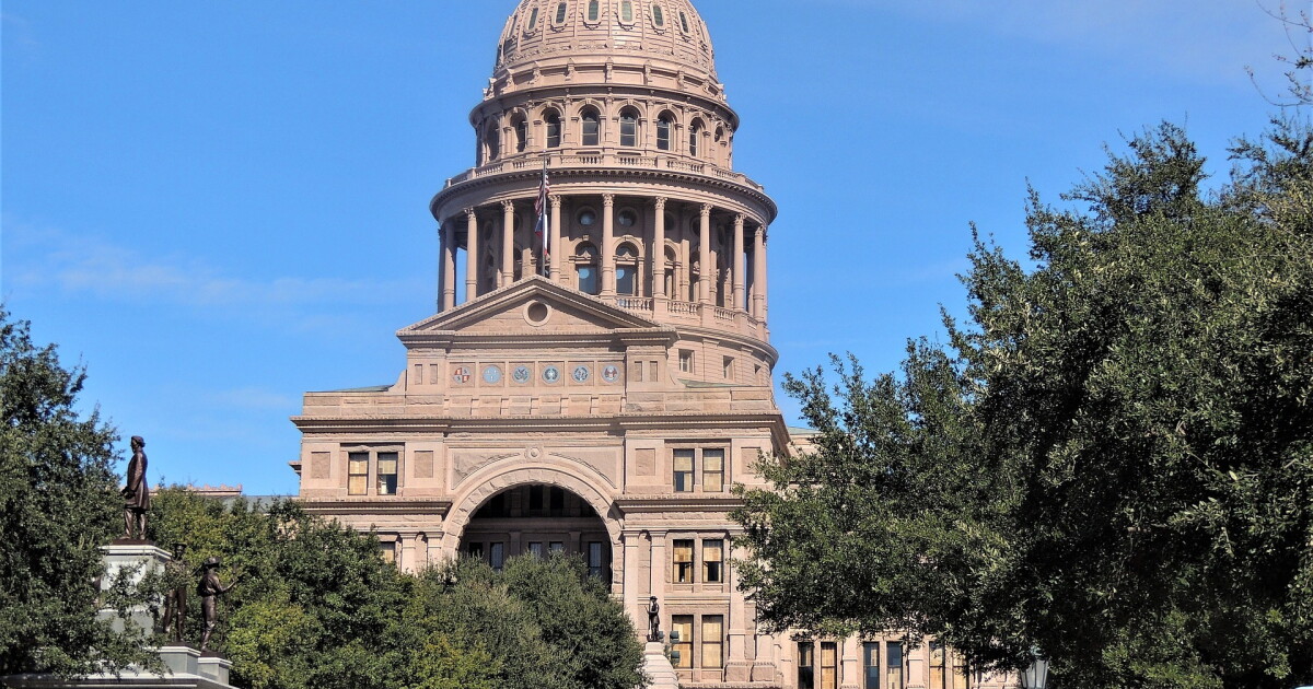 Texas Republicans Embrace Controversial Redistricting Amid DOJ Warnings