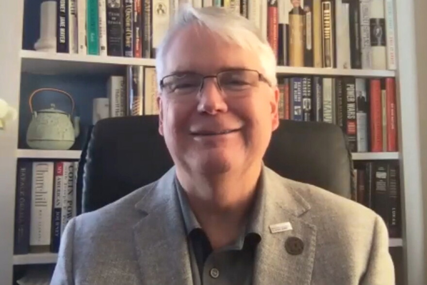 Bloomington Mayor John Hamilton