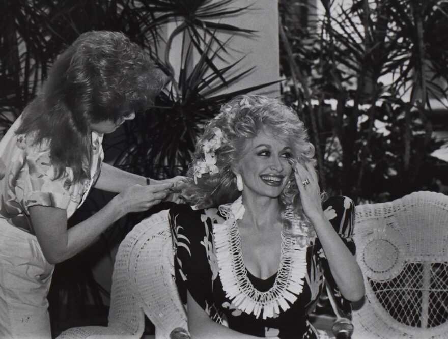 Dolly Parton in Hawaii