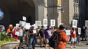 Unionized workers rally outside the University of Missouri’s Memorial Union on September 3, 2026.