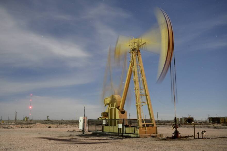 A pumpjack operates north of Carlsbad, New Mexico. (Jerry Redfern/Capital & Main)