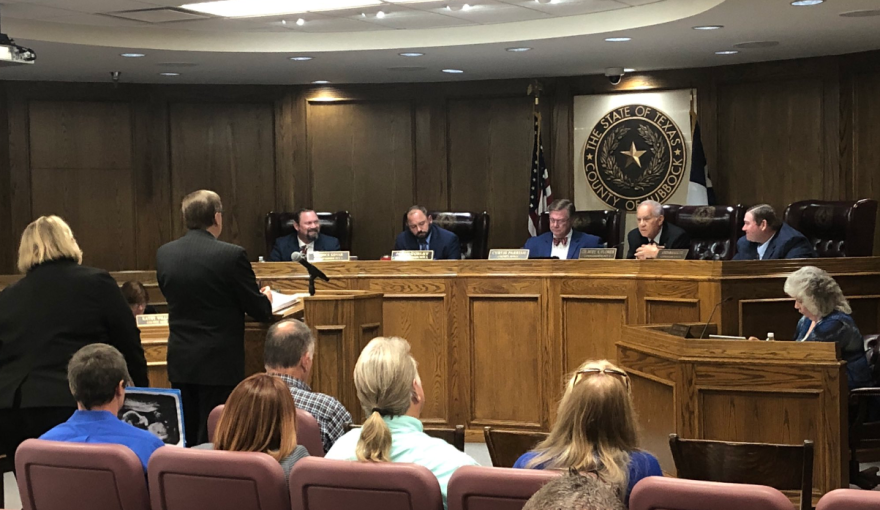  Civil Chief Neal Burt with the Lubbock County District Attorney’s Office told commissioners the office needed more time to review the ordinance. Still, commissioners voted to approve the ordinance, with Commissioners Terence Kovar, Jason Corley and Jordan Rackler voting in favor. Commissioner Gilbert Flores and Judge Parrish abstained.