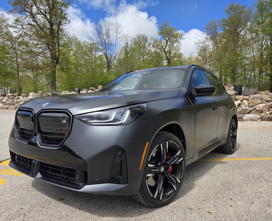 2025 BMW X3 M50 left front