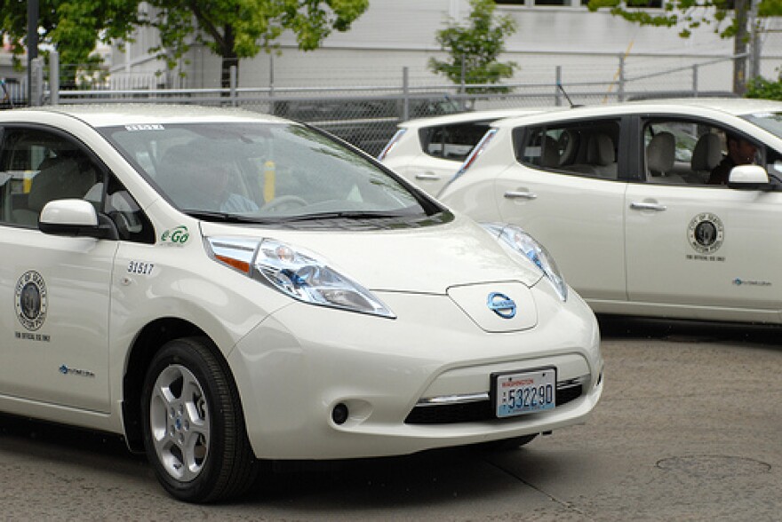 Battery powered Nissan Leafs in the Seattle city motorpool