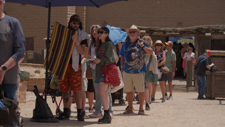 antiques roadshow attendees 3 hero