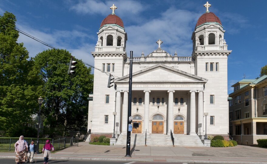 From HARTFORD SEEN by Pablo Delano, published by Wesleyan University Press. Copyright © 2020 by Pablo Delano.