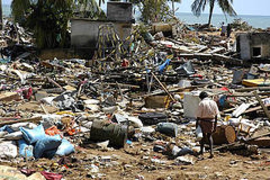 Aftermath of the 2004 tsunami in Sri Lanka