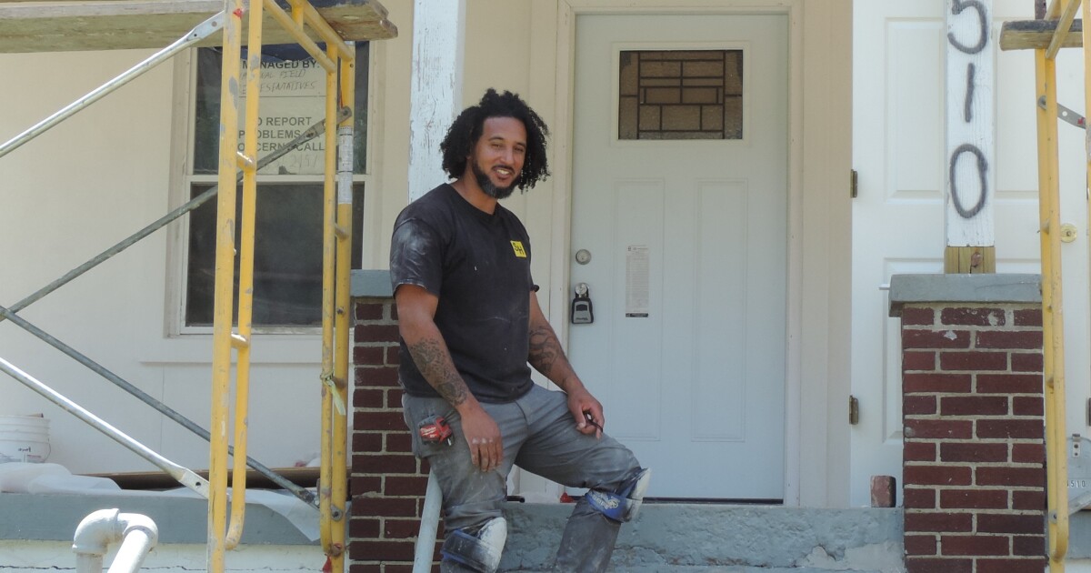 This entrepreneur helps build a foundation for Kansas City's Black business owners - KCUR