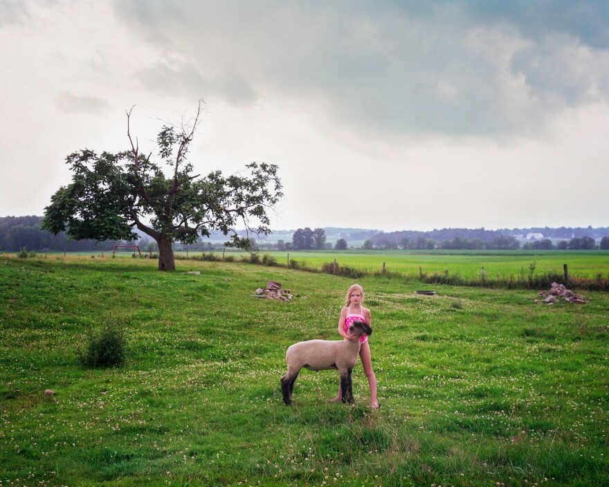 Sophie, Paradise Road, Orrville, Ohio