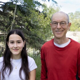 Aspen Center for Physics summer intern Alice Lebedev-Migdal and physicist Ned Wingreen.