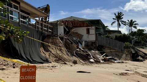 Part of a house collapsed into the sand near Sunset Beach on Oʻahu's North Shore. (Sept. 26, 2024)