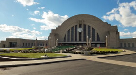 The fencing that has kept visitors away from the front plaza of Union Terminal is now gone.