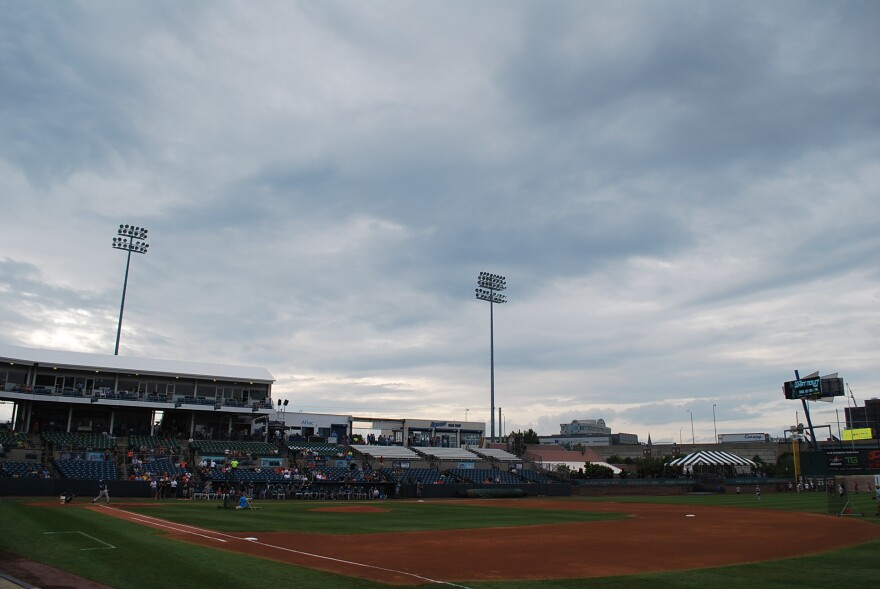 overcast_and_empty_0.jpg