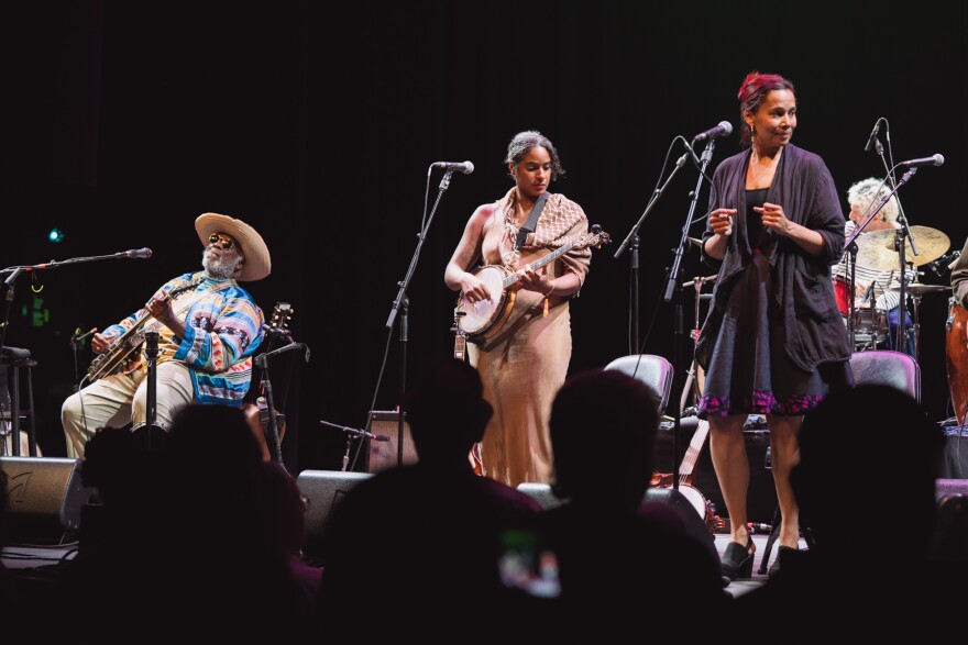 Taj Mahal, Leyla McCalla, Rhiannon Giddens