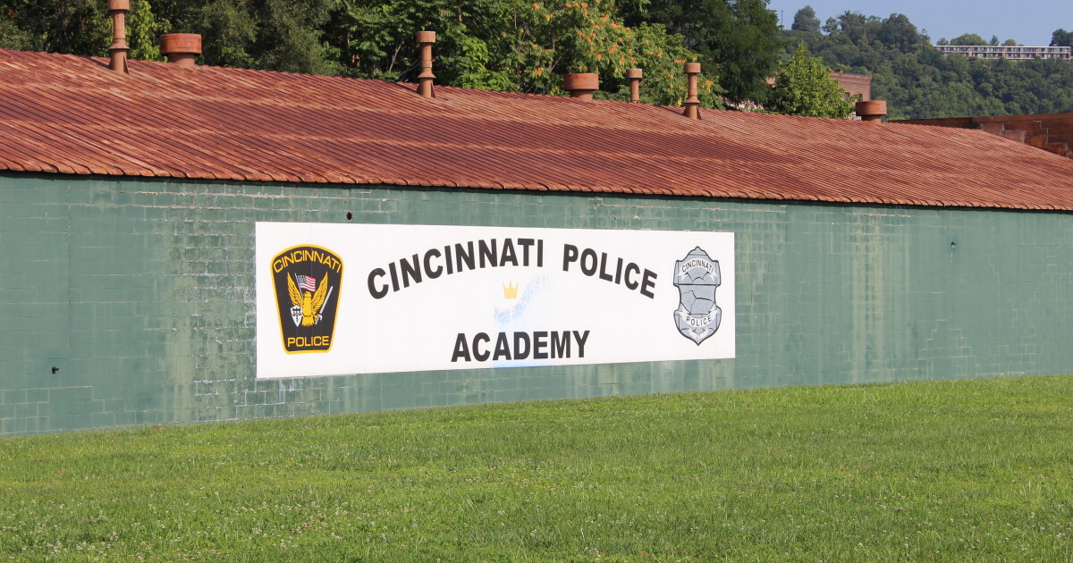 Council approves pay increase, signing bonus for police recruits | WVXU