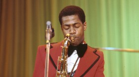 Ronald "Khalis" Bell, performing with Kool & The Gang on March 29, 1974.