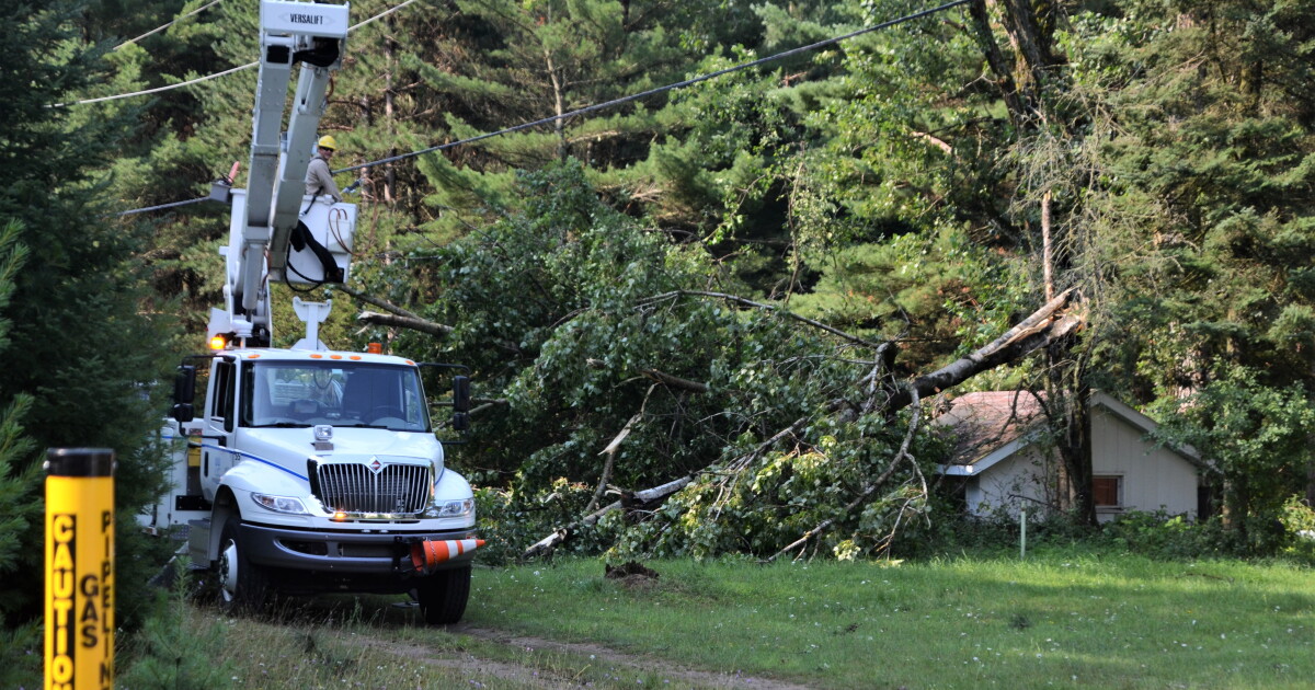 Severe Storms Knock Out Power to Tens of Thousands Across the ...