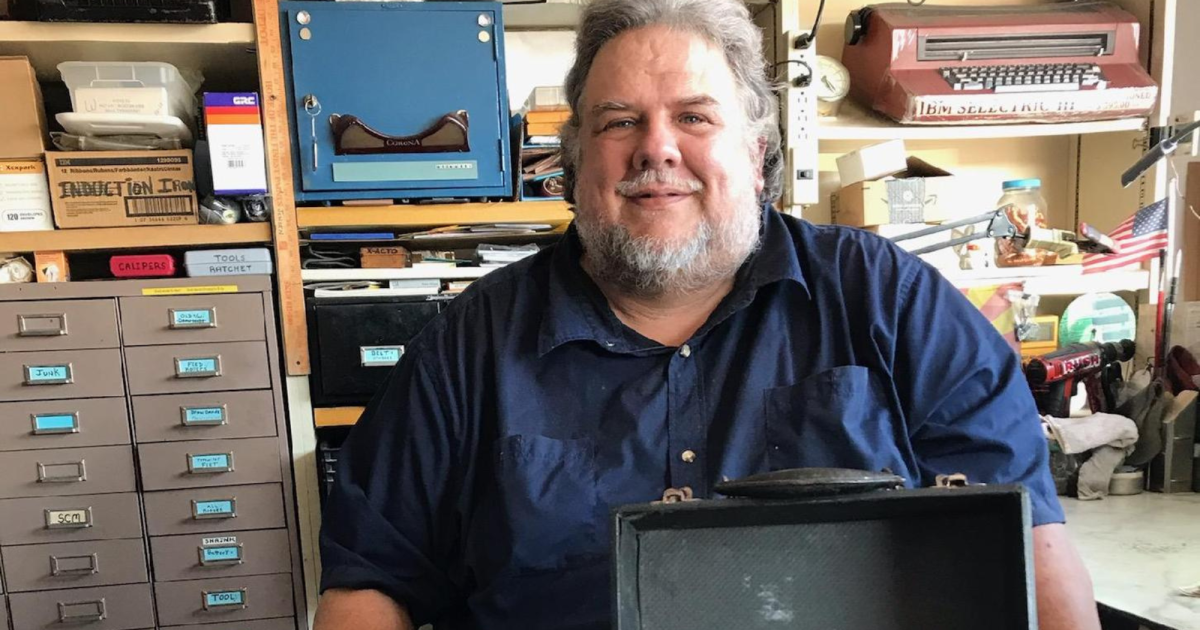 THE ANALOGS: Meet one of the few people in America who knows how to fix manual typewriters