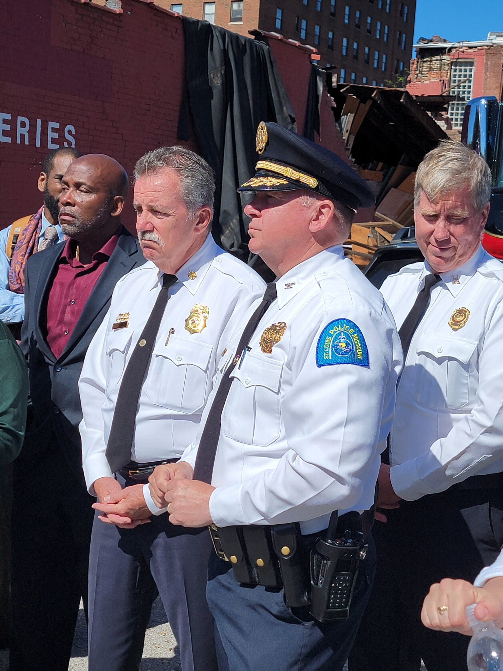 Confusion reigned over sirens as storm bore down on St. Louis | STLPR