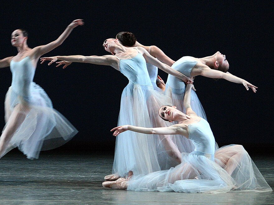 Ballerinas of the New York City Ballet perform Serenade by George Balanchine at the Mariinsky theatre in St.Petersburg, July 30, 2003.