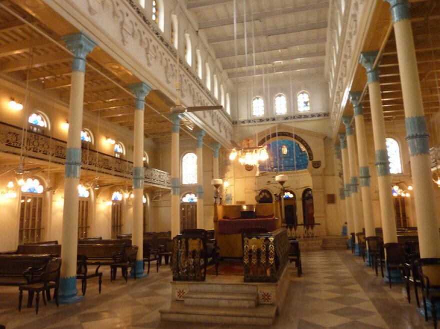 While services are no longer performed at the Bethel Synagogue in Calcutta, the building has been preserved as a historical site.