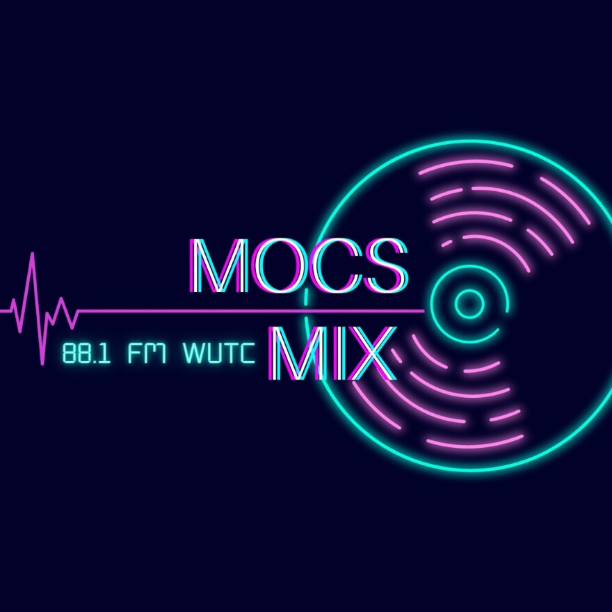 Mocs Mix logo
