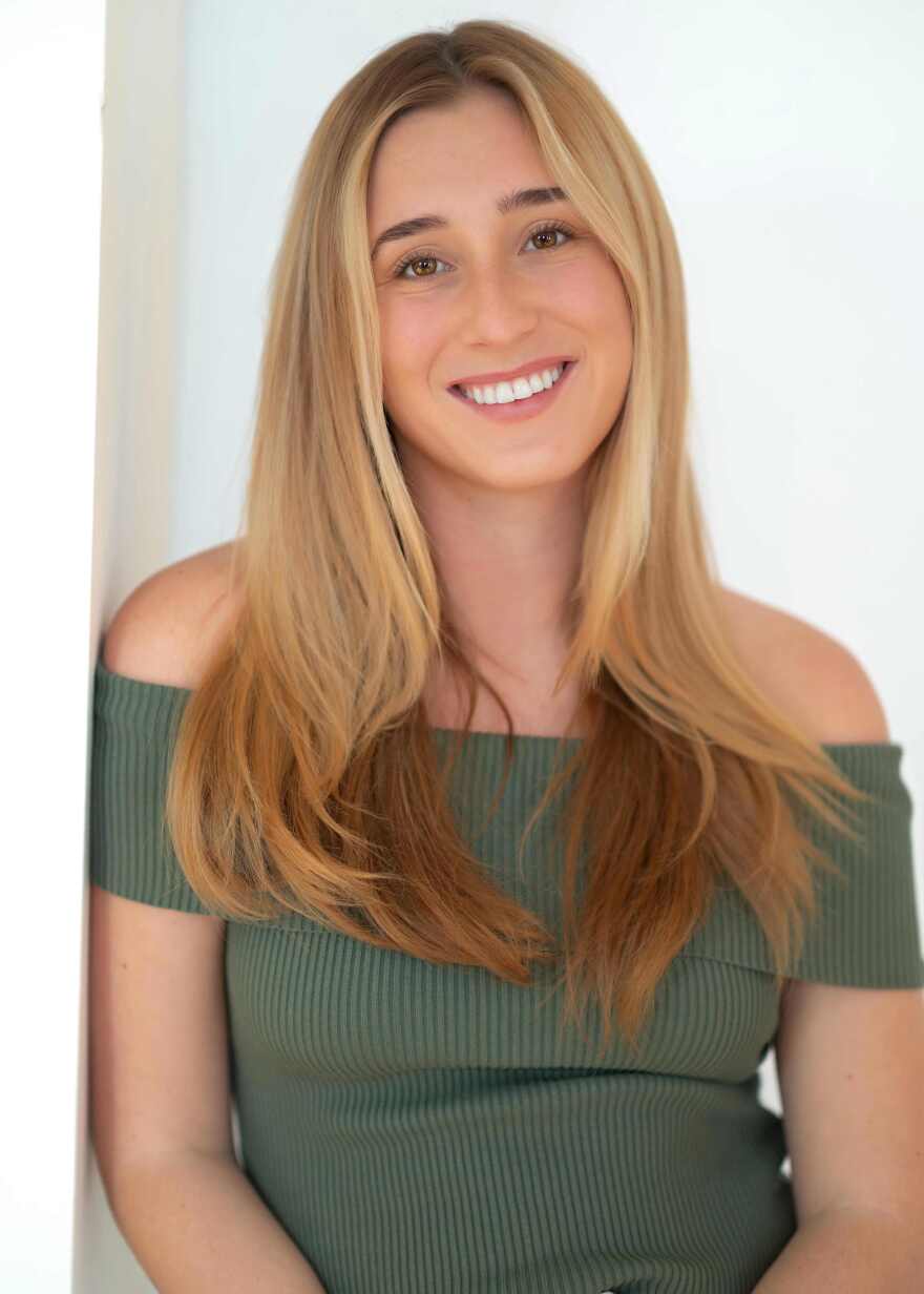 'Leaving on a Jet Plane' castmate Katie Blackwell