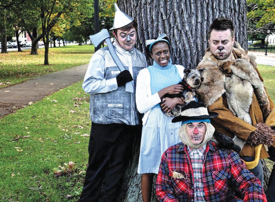 WIZARD-BUFFALO_PUBLIC_THEATRE_0.jpg
