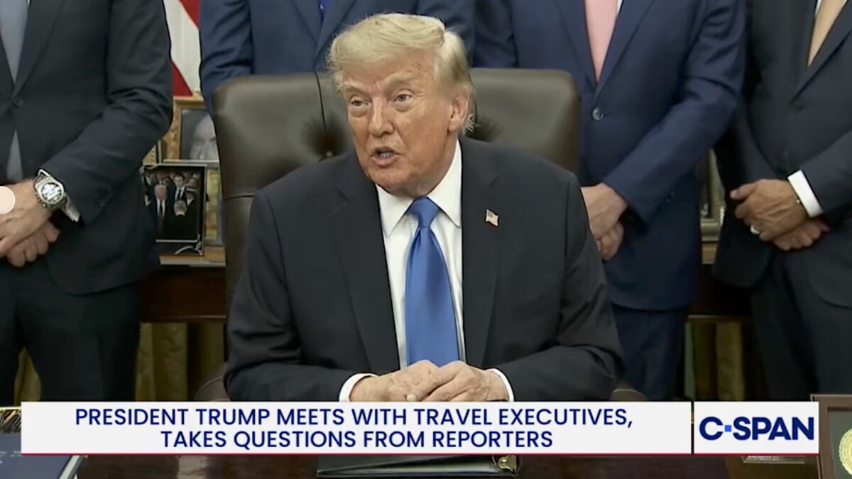 Trump says he'll campaign for Sen. Dan Sullivan in Alaska