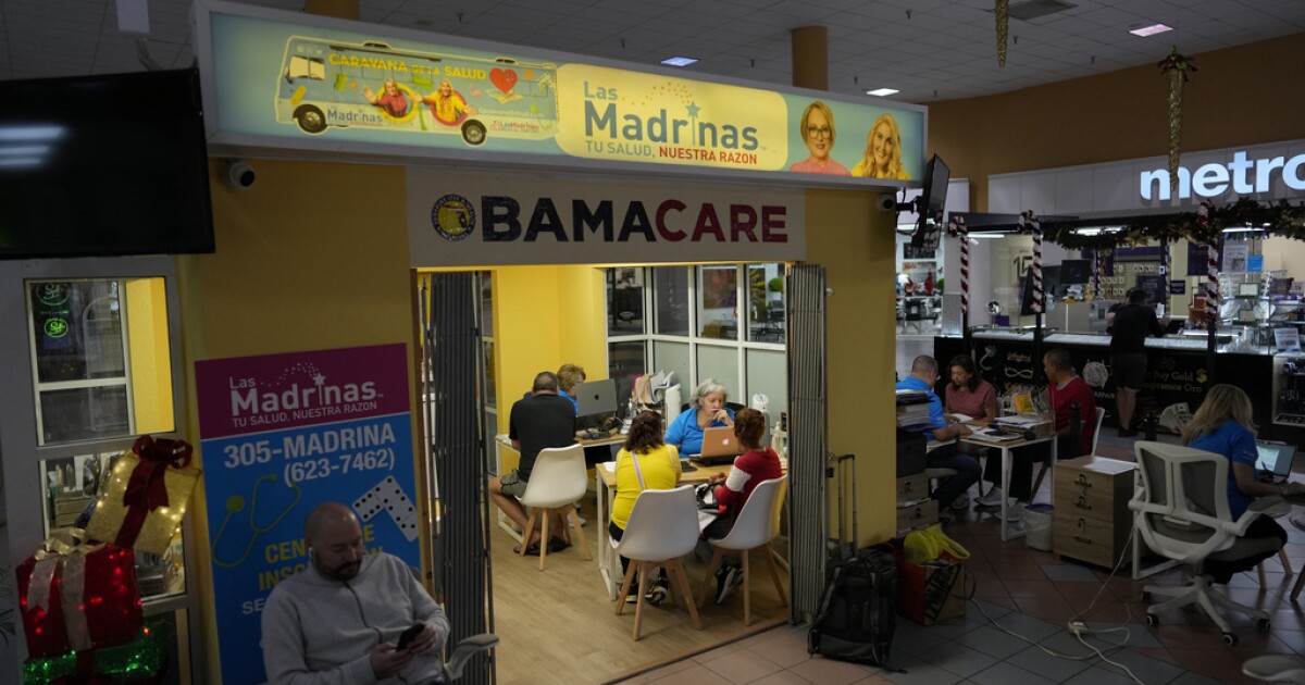 Higher ACA premiums squeeze Florida's 'working stiff' as enrollment numbers plunge