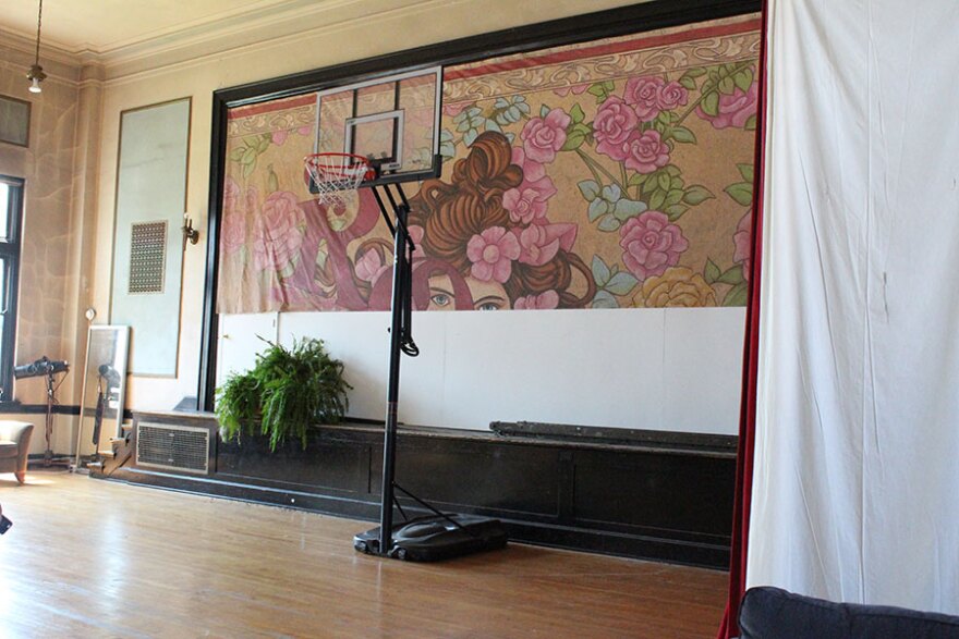 The downstairs area can also be used as a gallery or small performance venue.