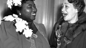 Oscar Night 1940 - Hattie McDaniel (see highlighted story below)