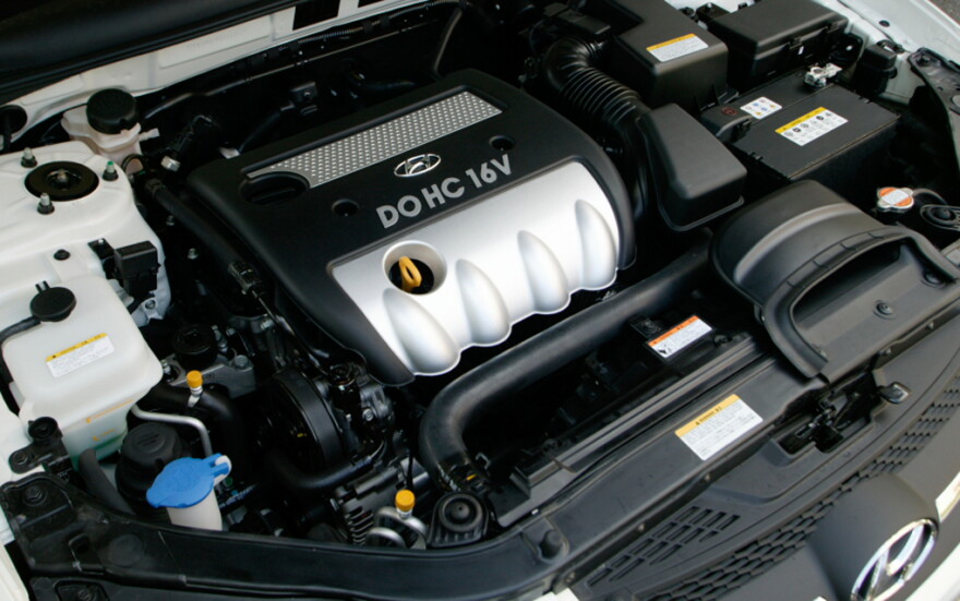 Federal regulators investigating chronic engine fires in Hyundai and Kia vehicles