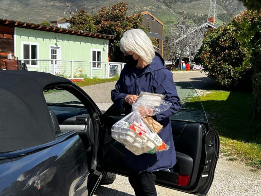 Volunteer delivers hot meals to SLO County senior citizens.