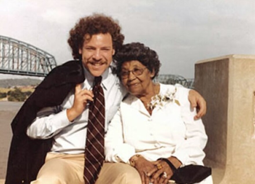 Craig Dudnick and Viola Hillsman.